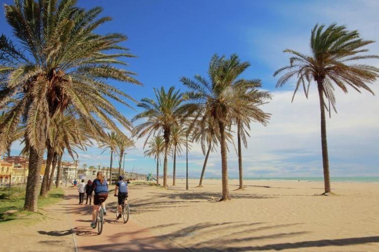 Apartamento Turistico Lux Center Valencia Eksteriør billede