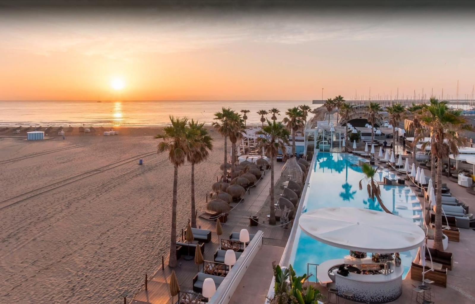 Apartamento Turistico Lux Center Valencia Eksteriør billede
