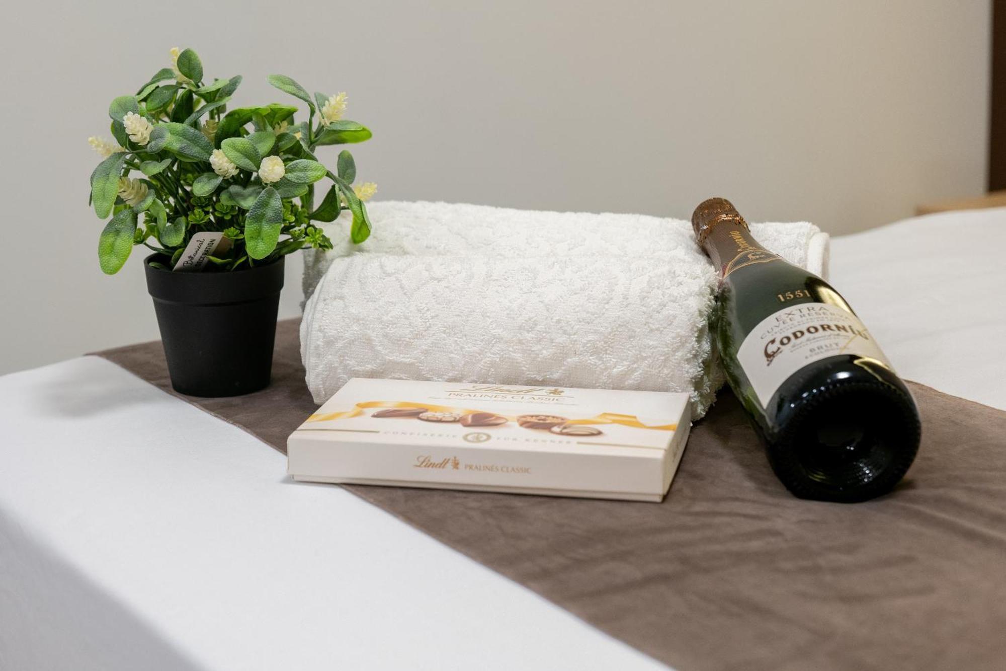 Apartamento Turistico Lux Center Valencia Eksteriør billede