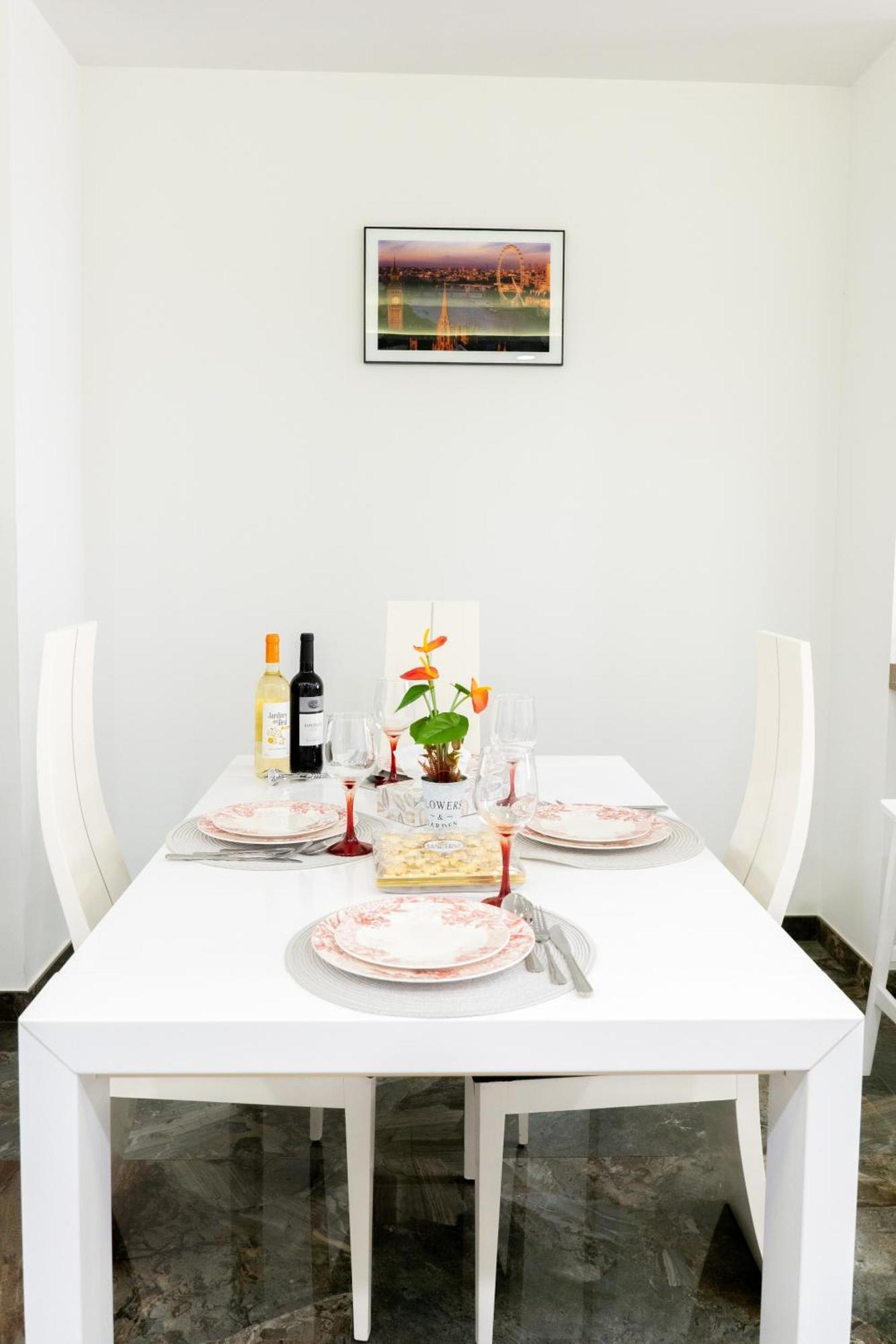 Apartamento Turistico Lux Center Valencia Eksteriør billede